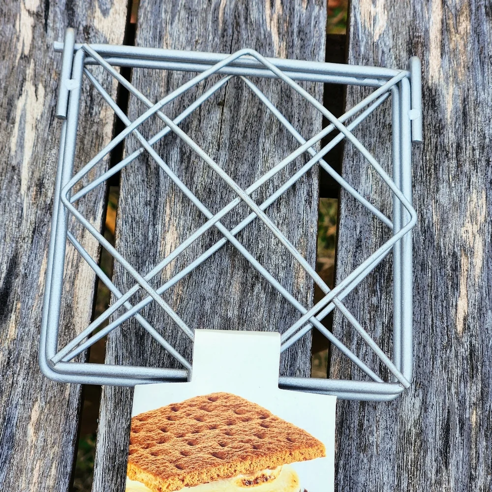 Crate & Barrel S'mores Basket With Handle New